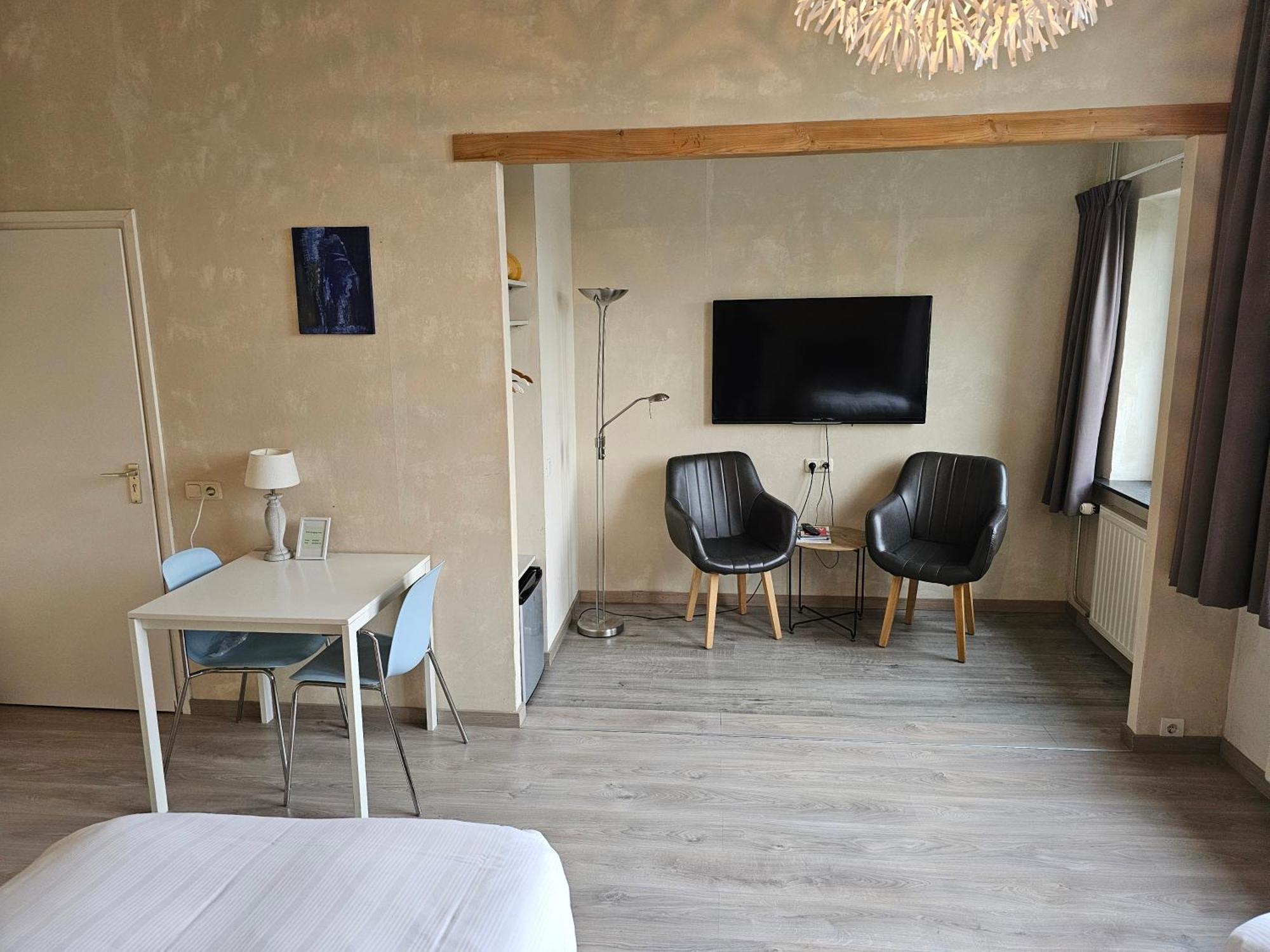 Hotel Le Bonheur Eijsden Eksteriør bilde