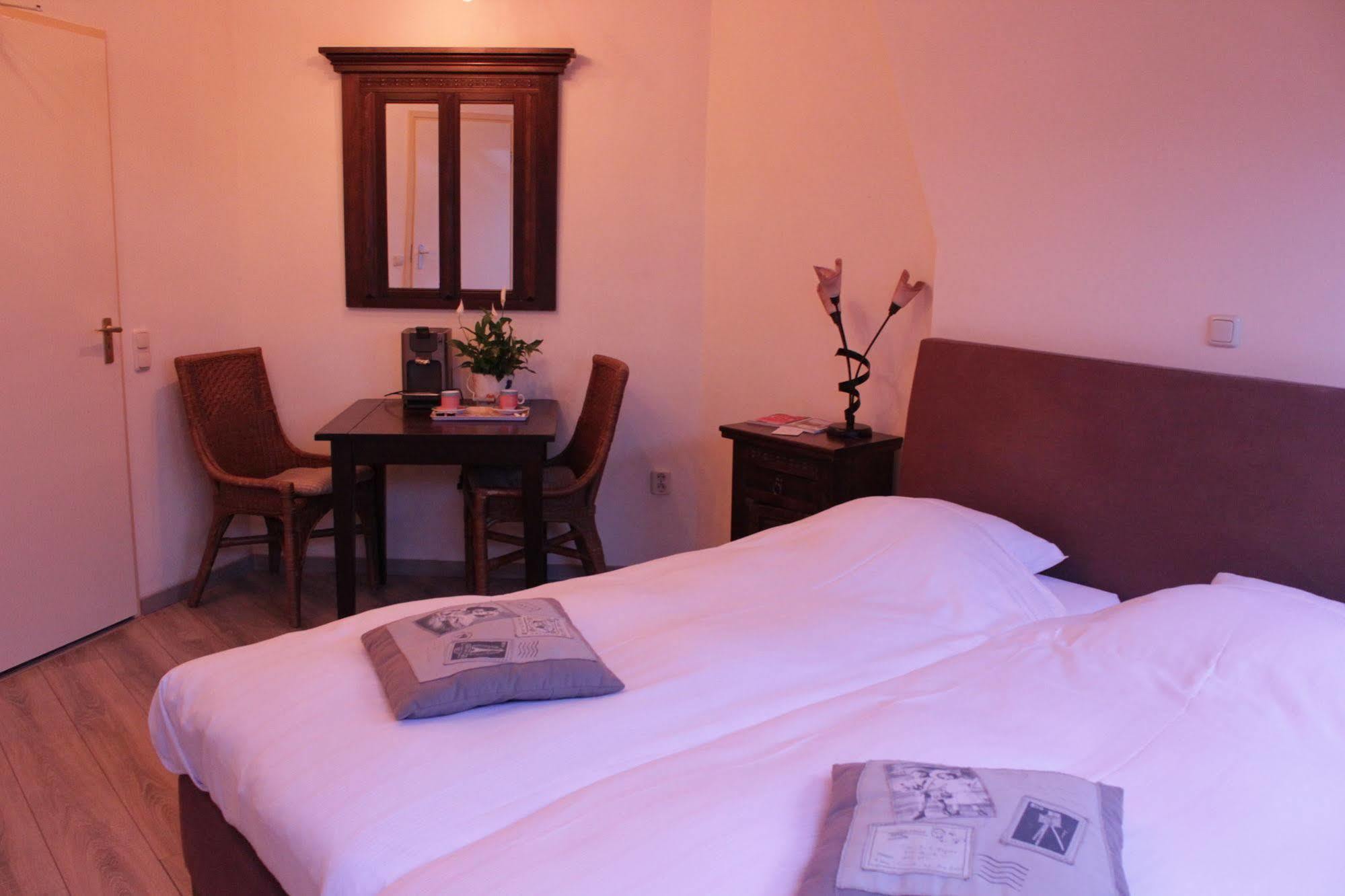 Hotel Le Bonheur Eijsden Eksteriør bilde