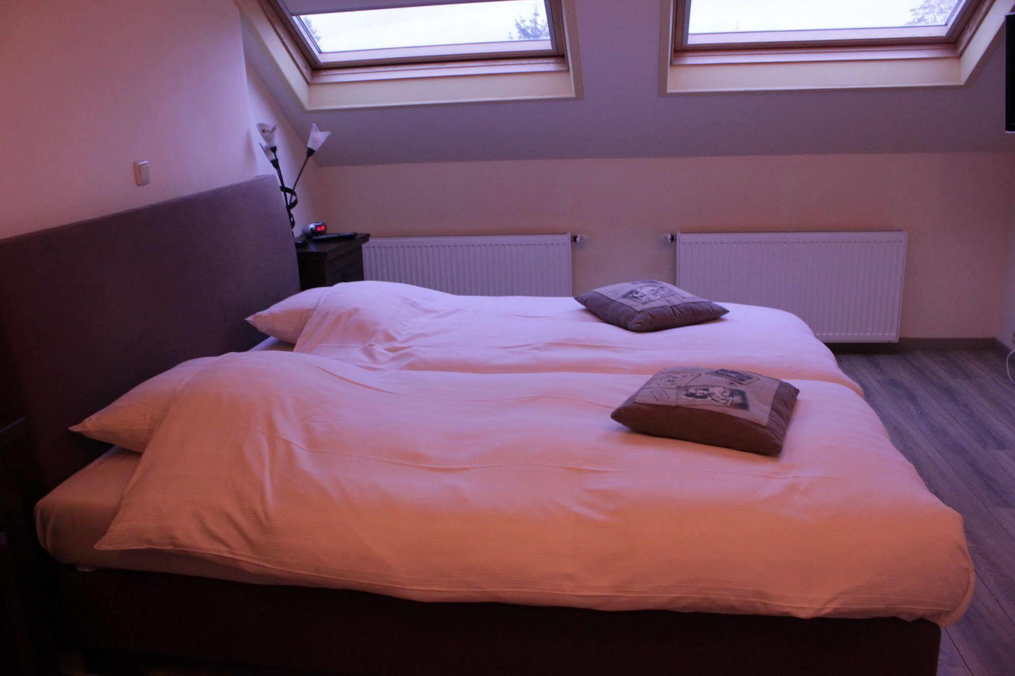 Hotel Le Bonheur Eijsden Eksteriør bilde